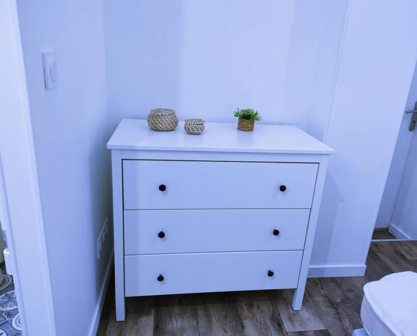 Logement Proche Hypercentre Кан Екстериор снимка